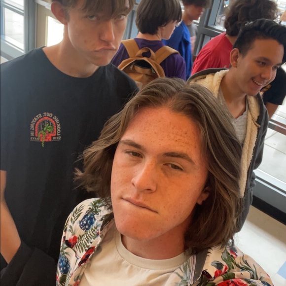 Meet your Posher, Sam - Picture 1 of 1